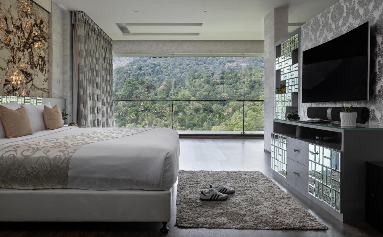 The Panoramic Getaway Hotel Munnar Exterior photo A bedroom at the hotel