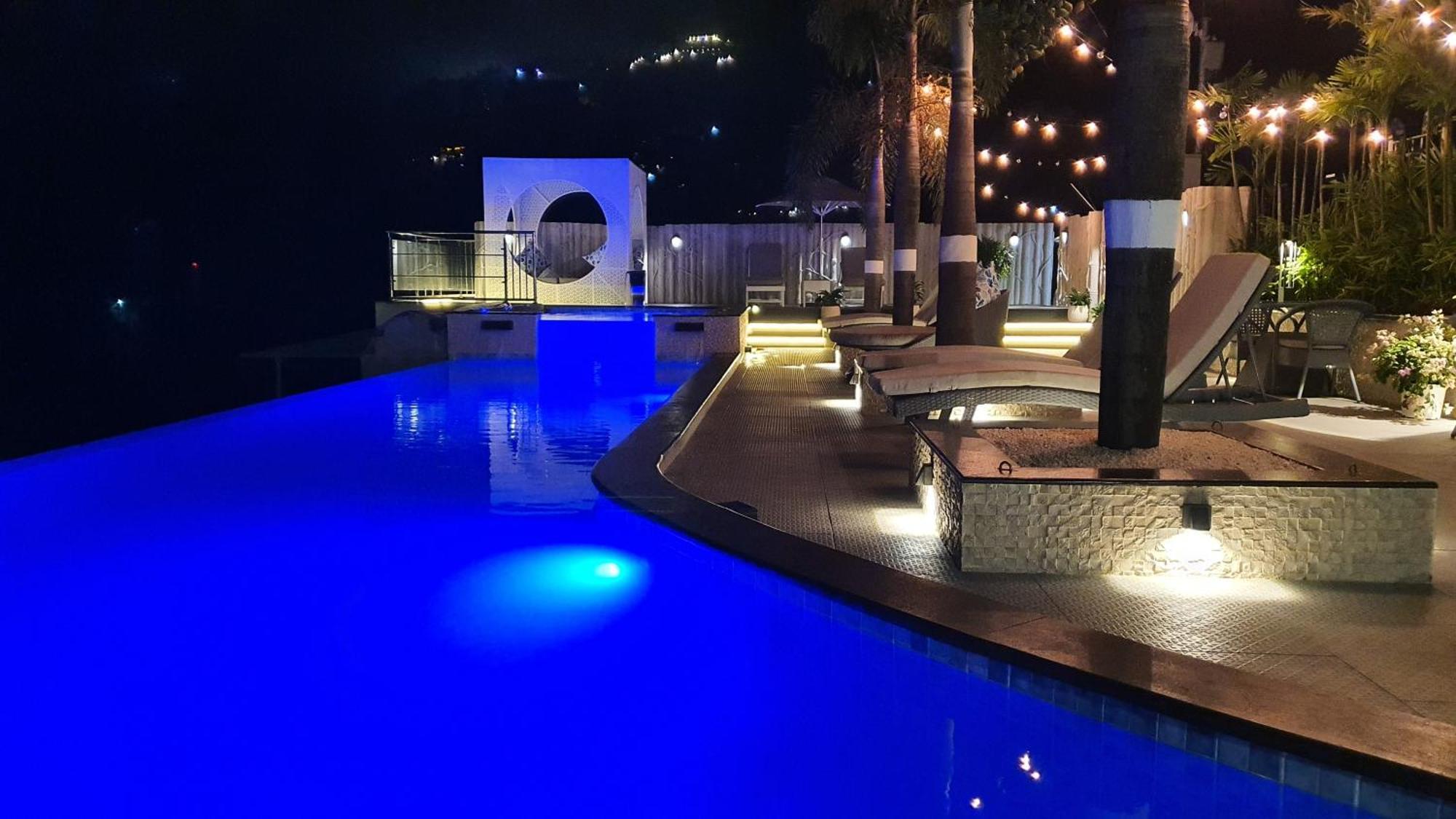 The Panoramic Getaway Hotel Munnar Exterior photo The pool at the hotel